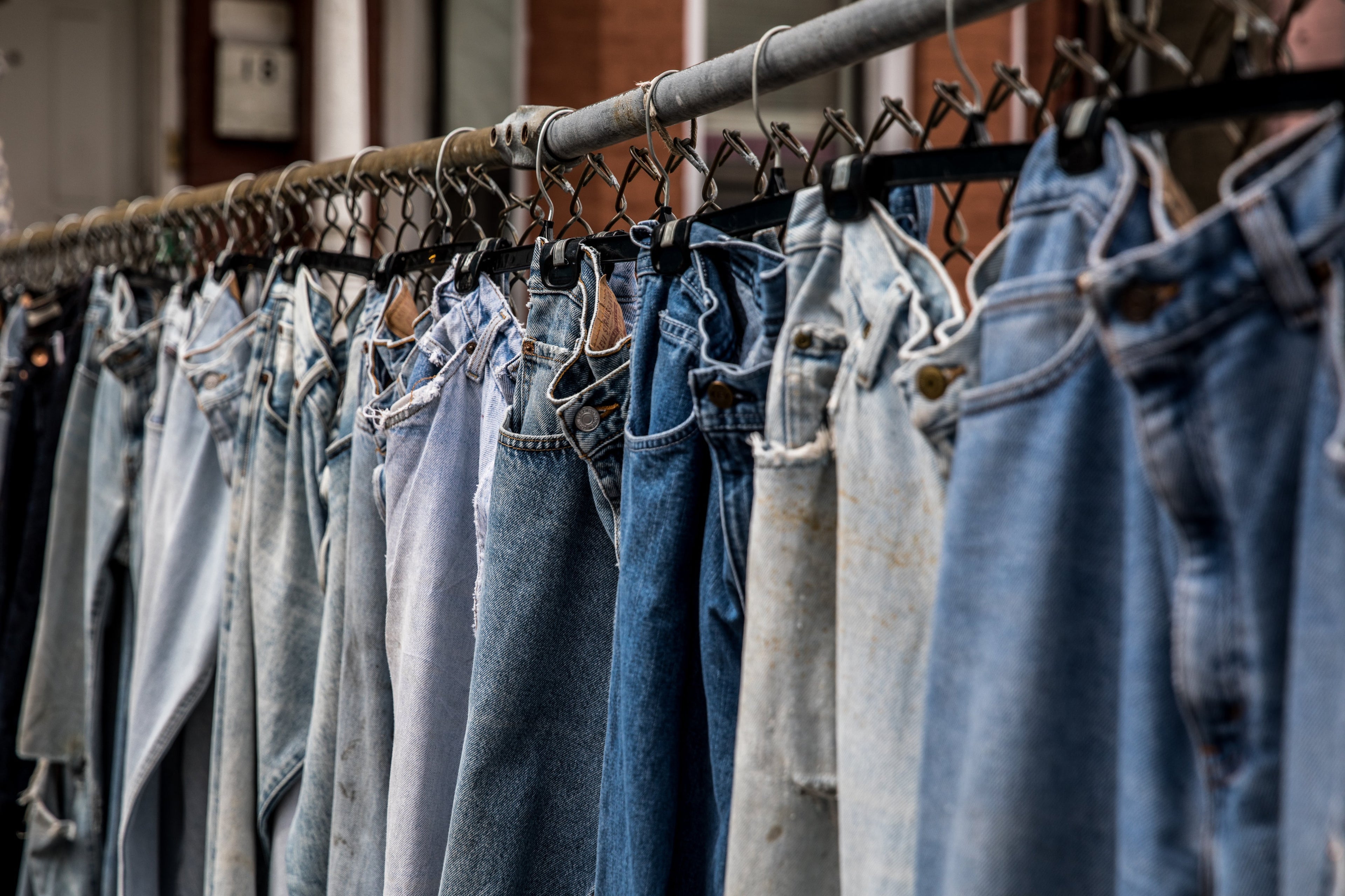 Vinted est le premier vendeur de vêtements en France : ce que cela révèle sur l’avenir du e-commerce